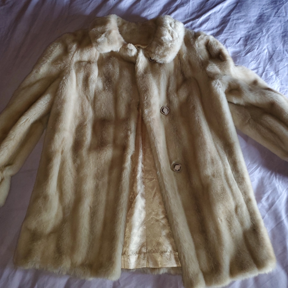 Vintage Hillmoor of New York faux fur jacket